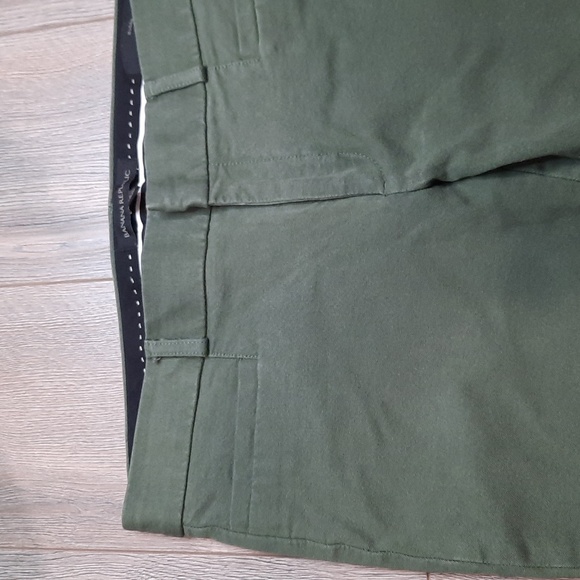 Banana Republic Sloan sage green cropped pants, size 4 Petite - Picture 2 of 9